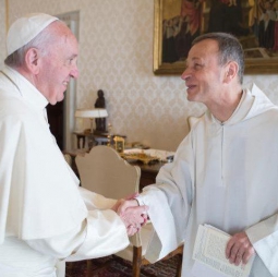 BEZOEK PAUS - Paus heeft op maandag 21 maart j.l. Broeder Alois van Taizé ontvangen in Rome.