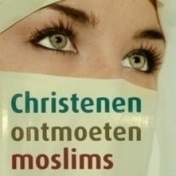 GESPREK MOSLIMS - Van 9 tot 13 Juli in Taizé: Vriendschapsontmoeting tussen jonge moslims en christenen. Aanmelden kan nu al.